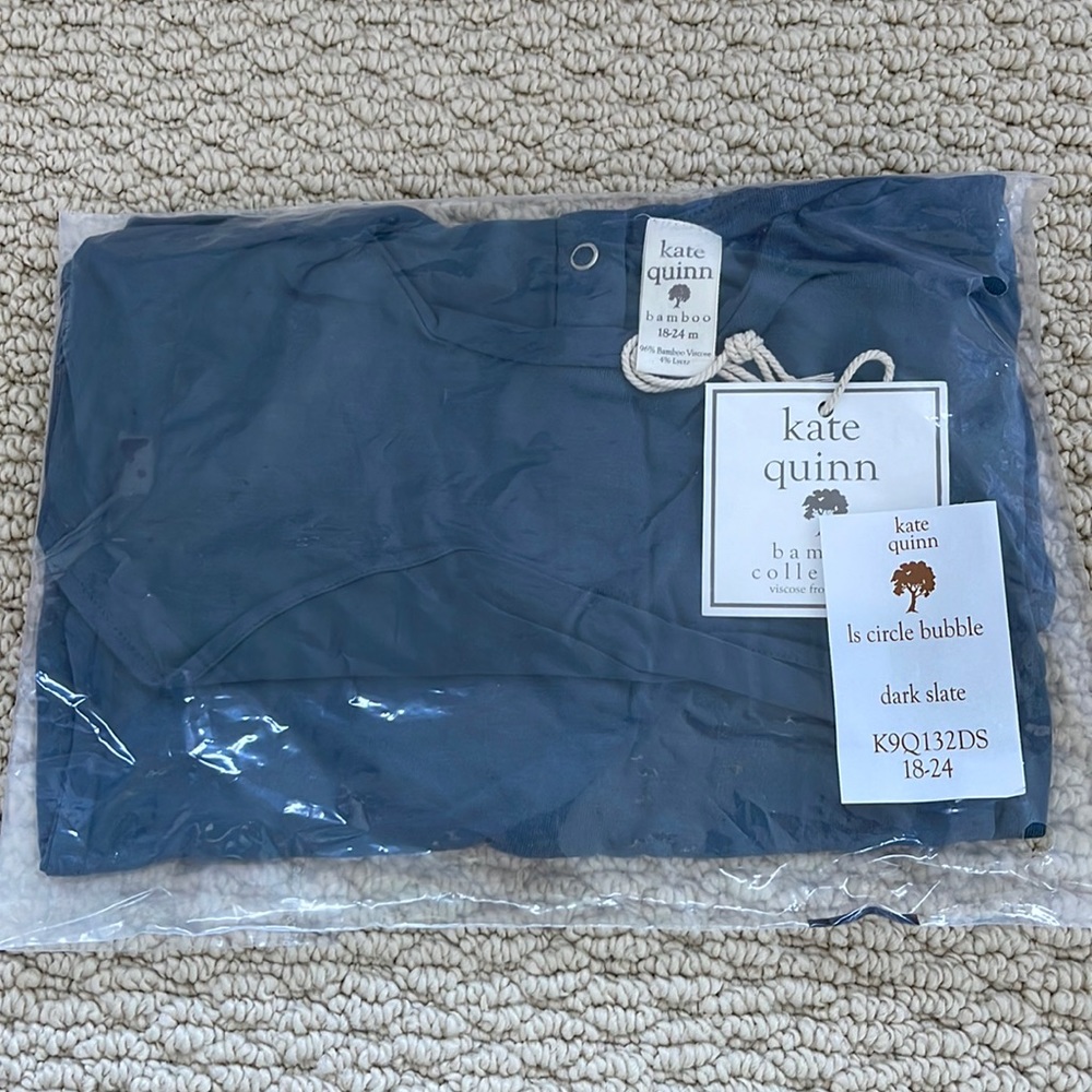 NWT Kate Quinn Long Sleeve Bubble